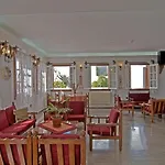 Alex Hotel 4*